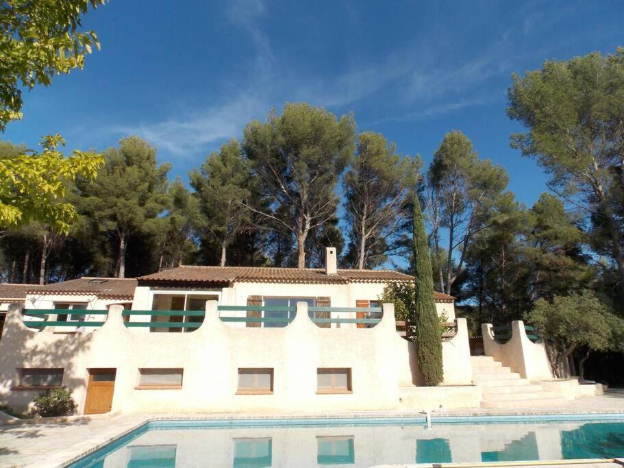 Villa Sampa Le Beausset Exteriör bild