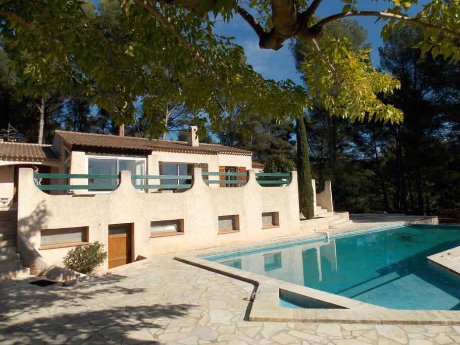 Villa Sampa Le Beausset Exteriör bild